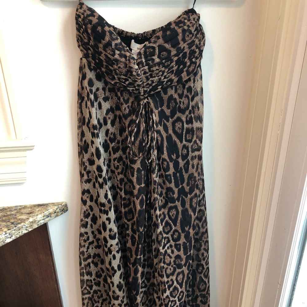 Strapless dress